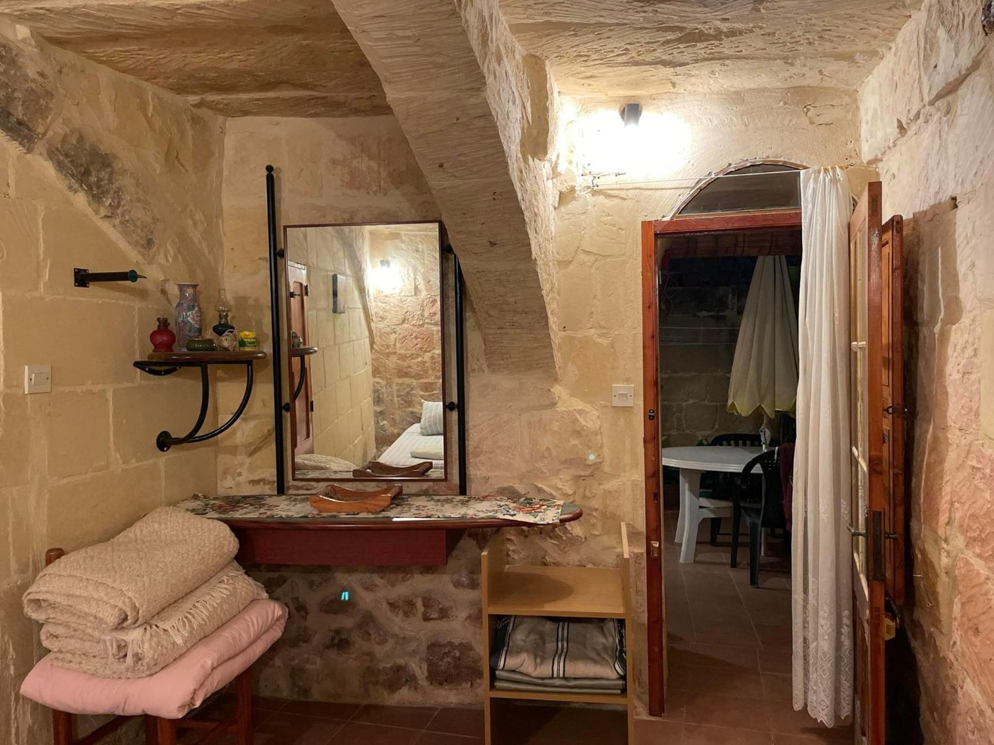 400Yr Farmhouse In Xaghra Gozo - Separate Rooms المظهر الخارجي الصورة